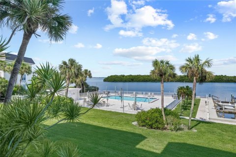 Copropriété à vendre à Longboat Key, Floride: 2 chambres, 92.16 m2 № 1373928 - photo 18