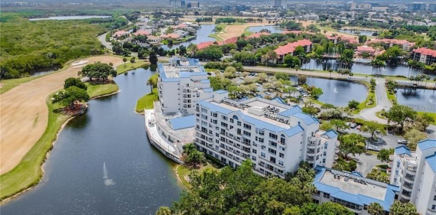 Condominio en Clearwater, Florida, 2 dormitorios  № 1373956