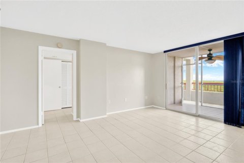 Condominio en venta en Clearwater, Florida, 2 dormitorios, 99.87 m2 № 1373956 - foto 9