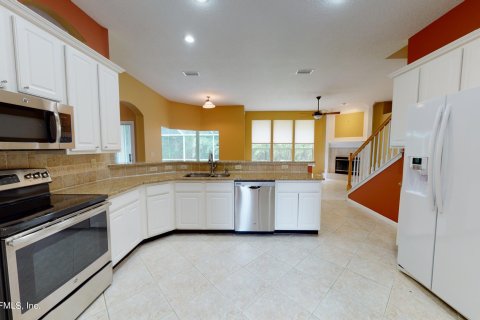 Villa ou maison à louer à Jacksonville, Floride: 5 chambres, 255.11 m2 № 841071 - photo 17