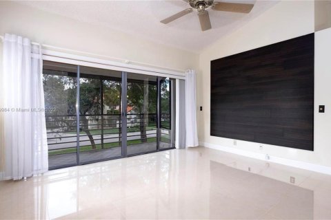 Adosado en venta en Boynton Beach, Florida, 3 dormitorios, 101.82 m2 № 670801 - foto 12