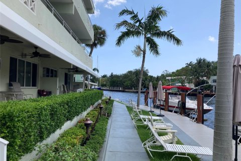 Condominio en venta en Fort Lauderdale, Florida, 1 dormitorio, 57.6 m2 № 1182400 - foto 18