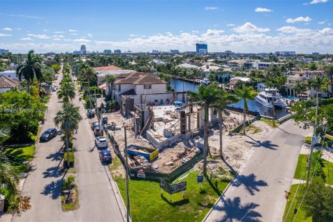 House in Fort Lauderdale, Florida 6 bedrooms № 1421797 - photo 10