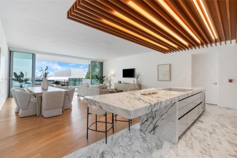 Condominio en venta en Miami Beach, Florida, 3 dormitorios, 231.88 m2 № 1395155 - foto 9