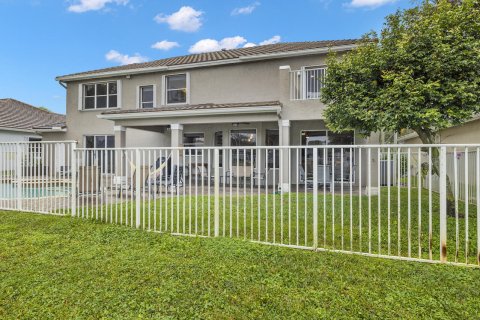 Casa en venta en Lake Worth, Florida, 6 dormitorios, 378.86 m2 № 1014311 - foto 2