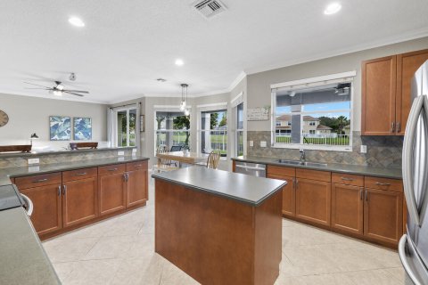 Villa ou maison à vendre à Lake Worth, Floride: 6 chambres, 378.86 m2 № 1014311 - photo 21