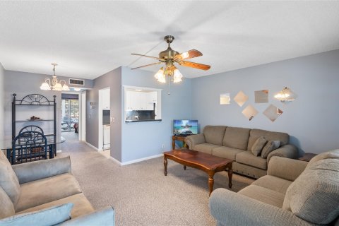 Condo in Deerfield Beach, Florida, 1 bedroom  № 1207576 - photo 22