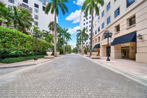 Condominio en venta en Coral Gables, Florida, 1 dormitorio, 67.73 m2 № 1389927 - foto 12