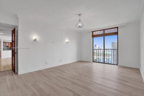 Copropriété à vendre à Aventura, Floride: 2 chambres, 141.4 m2 № 547593 - photo 22