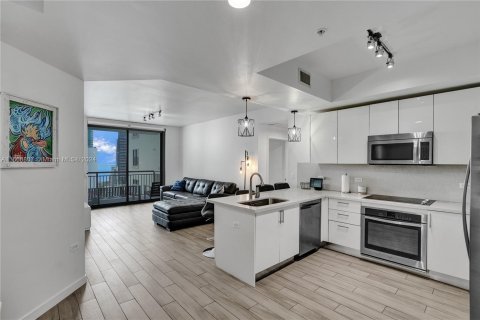 Copropriété à vendre à Miami, Floride: 2 chambres, 101.82 m2 № 1384149 - photo 1