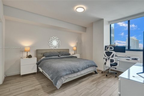 Copropriété à vendre à Miami, Floride: 2 chambres, 101.82 m2 № 1384149 - photo 15