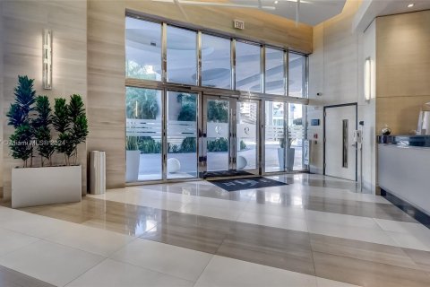 Copropriété à vendre à Miami, Floride: 2 chambres, 101.82 m2 № 1384149 - photo 29