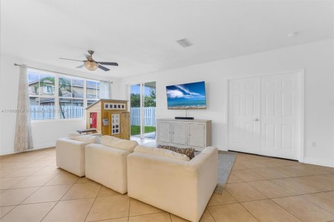 Casa en venta en Miramar, Florida, 4 dormitorios, 269.6 m2 № 1384196 - foto 14