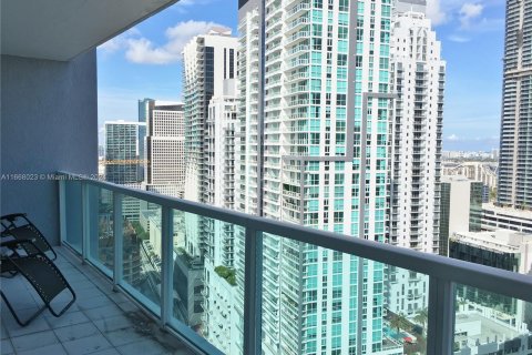 Condo in Miami, Florida, 2 bedrooms  № 1384197 - photo 14