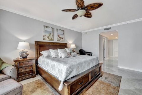 Condominio en venta en Pompano Beach, Florida, 2 dormitorios, 185.34 m2 № 1208077 - foto 24