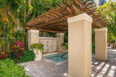 Condo in West Palm Beach, Florida, 1 bedroom  № 1427319 - photo 28