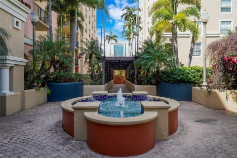 Condominio en venta en Fort Lauderdale, Florida, 1 dormitorio, 83.05 m2 № 1099938 - foto 13