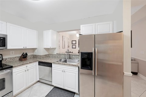 Condo in Fort Lauderdale, Florida, 1 bedroom  № 1099938 - photo 26