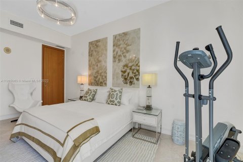 Copropriété à louer à Sunny Isles Beach, Floride: 3 chambres, 216.18 m2 № 71816 - photo 29