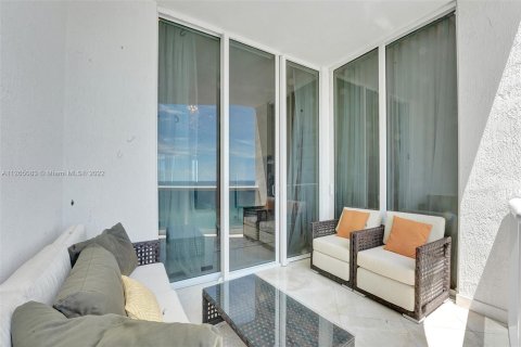 Copropriété à louer à Sunny Isles Beach, Floride: 3 chambres, 216.18 m2 № 71816 - photo 20