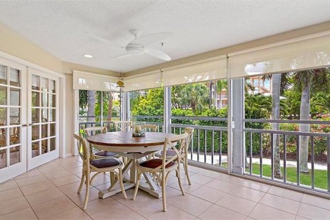 Condominio en alquiler en Sarasota, Florida, 2 dormitorios, 118.91 m2 № 830714 - foto 11