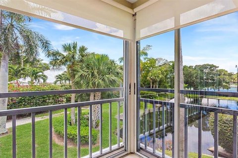 Condominio en alquiler en Sarasota, Florida, 2 dormitorios, 118.91 m2 № 830714 - foto 10