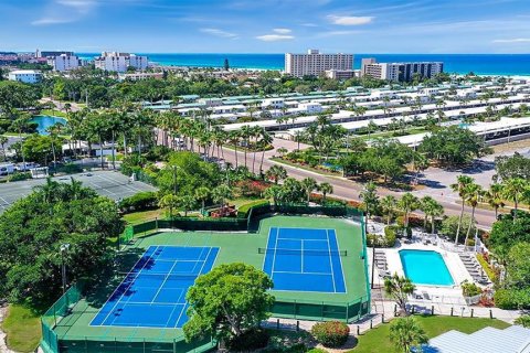 Condominio en alquiler en Sarasota, Florida, 2 dormitorios, 118.91 m2 № 830714 - foto 27