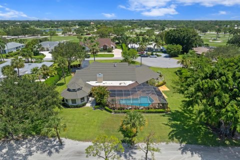 House in Jupiter, Florida 4 bedrooms, 376.35 sq.m. № 1162864 - photo 4