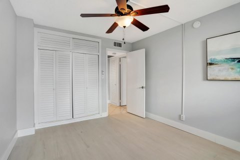 Condominio en venta en Pompano Beach, Florida, 2 dormitorios, 92.9 m2 № 874557 - foto 6