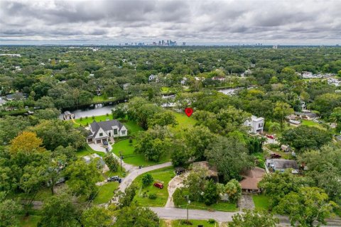 Terreno en venta en Tampa, Florida № 1409865 - foto 1