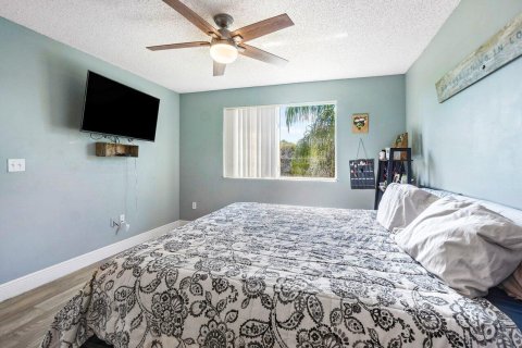 Condominio en venta en Royal Palm Beach, Florida, 2 dormitorios, 103.31 m2 № 1221566 - foto 12