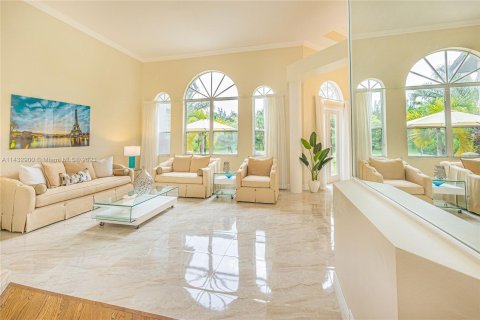 Villa ou maison à vendre à Parkland, Floride: 4 chambres, 394.74 m2 № 658199 - photo 15
