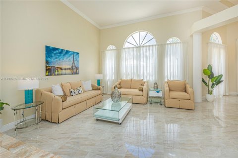 Villa ou maison à vendre à Parkland, Floride: 4 chambres, 394.74 m2 № 658199 - photo 13
