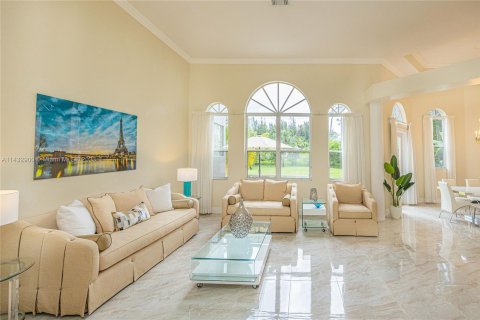 Villa ou maison à vendre à Parkland, Floride: 4 chambres, 394.74 m2 № 658199 - photo 14