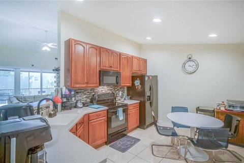 Condominio en venta en Orlando, Florida, 3 dormitorios, 172.52 m2 № 1111704 - foto 15