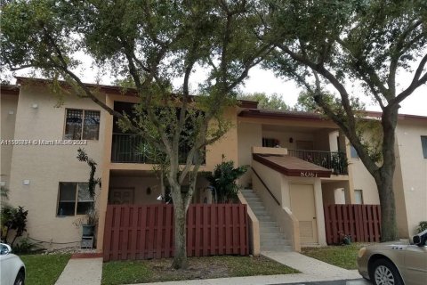 Immobilier commercial à vendre à North Lauderdale, Floride: 93.83 m2 № 1180754 - photo 2