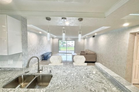 Condominio en venta en Boynton Beach, Florida, 2 dormitorios, 107.12 m2 № 1179480 - foto 20