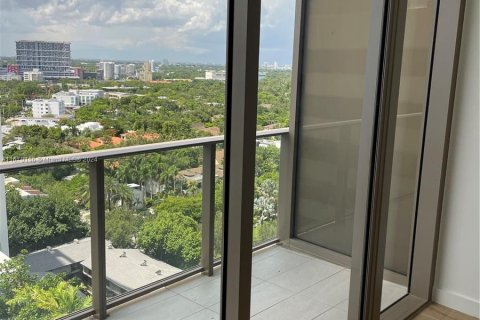 Copropriété à vendre à Miami, Floride: 2 chambres, 93.37 m2 № 1389911 - photo 11