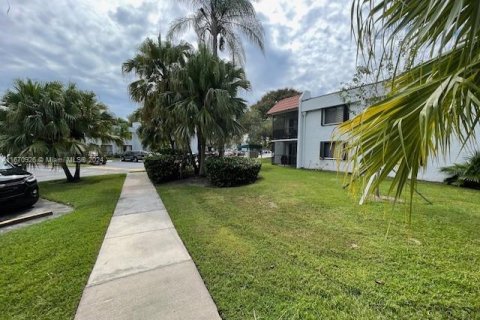 Condominio en venta en Weston, Florida, 2 dormitorios, 113.34 m2 № 1390006 - foto 22