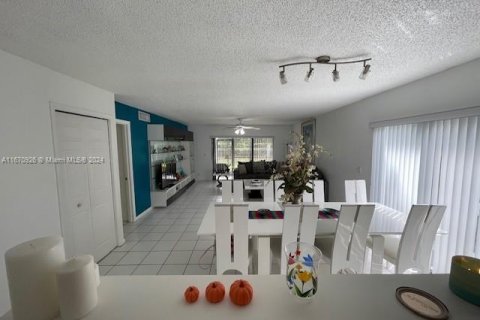 Condominio en venta en Weston, Florida, 2 dormitorios, 113.34 m2 № 1390006 - foto 18