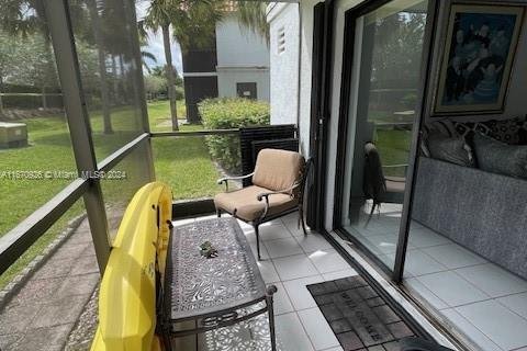 Condominio en venta en Weston, Florida, 2 dormitorios, 113.34 m2 № 1390006 - foto 10