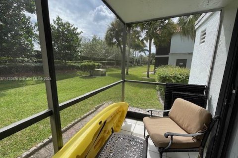 Condominio en venta en Weston, Florida, 2 dormitorios, 113.34 m2 № 1390006 - foto 9