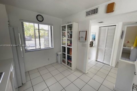 Condominio en venta en Weston, Florida, 2 dormitorios, 113.34 m2 № 1390006 - foto 13