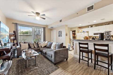 Condo in Riviera Beach, Florida, 2 bedrooms  № 1182630 - photo 21