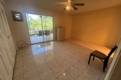 Condo in West Palm Beach, Florida, 1 bedroom  № 1182620 - photo 16