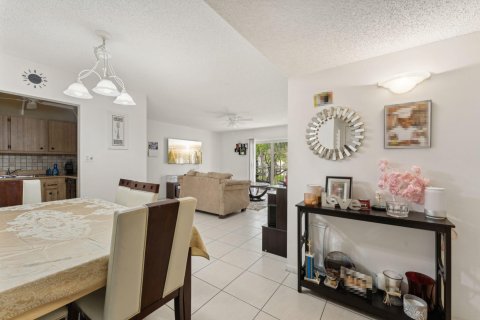 Copropriété à vendre à Deerfield Beach, Floride: 2 chambres, 86.96 m2 № 1182621 - photo 20