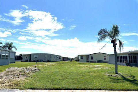 Terreno en venta en North Port, Florida № 1301099 - foto 1