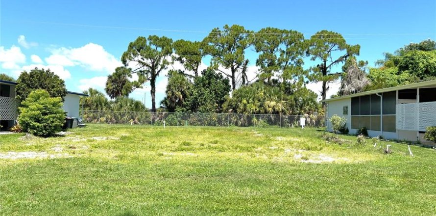 Land in North Port, Florida № 1301100