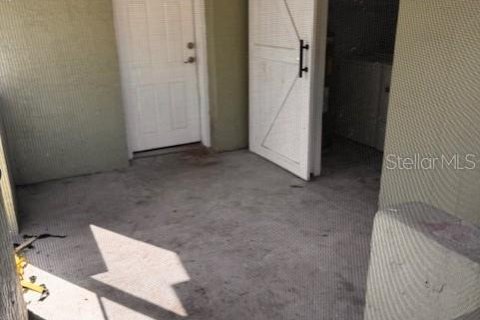 House in Pinellas Park, Florida 3 bedrooms, 124.49 sq.m. № 1378211 - photo 24