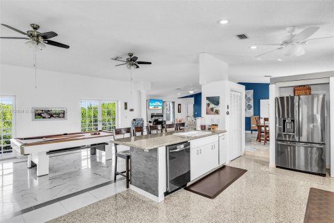 Casa en venta en Key Largo, Florida, 5 dormitorios, 407.38 m2 № 782904 - foto 26